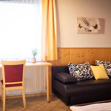 Pensión Gaestehaus Kreischberg - Mayer 3*