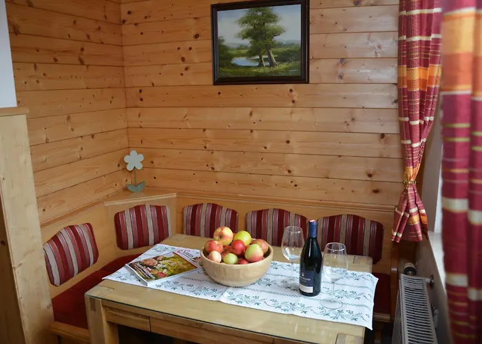 Gaestehaus Kreischberg - Mayer Gasthuis 3*