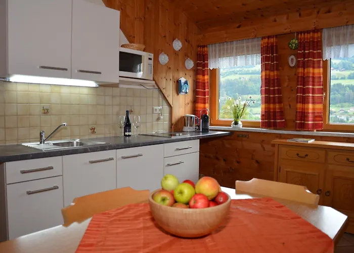 Gasthuis Gaestehaus Kreischberg - Mayer