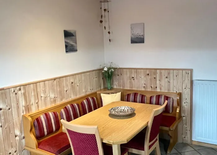 Gaestehaus Kreischberg - Mayer 게스트하우스