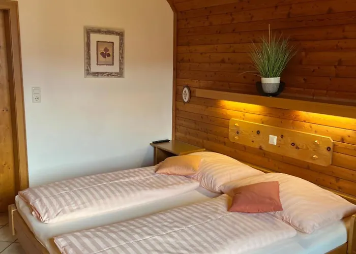 Gasthuis Gaestehaus Kreischberg - Mayer