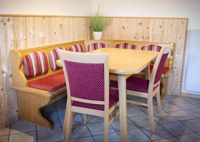 Gaestehaus Kreischberg - Mayer Gasthuis 3*