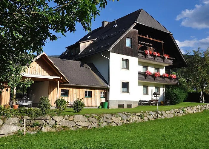 Gasthuis Gaestehaus Kreischberg - Mayer 3*